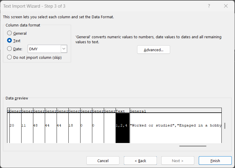 Screenshot of Text Import Wizard - Step 3 of 3. In the Column data format "Text" is chosen. And in the Data preview a column with input "1,2,4" is black (selected) and at the top it says "Text" (while the other columns have "General" on top)